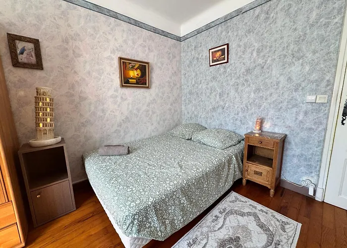 Maison Petite Florence Provencale By Bookingfute *